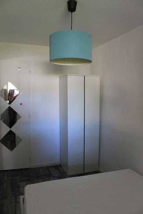 Joli T2 3mn Mer. Proche Commodite Wifi Parking Apartment