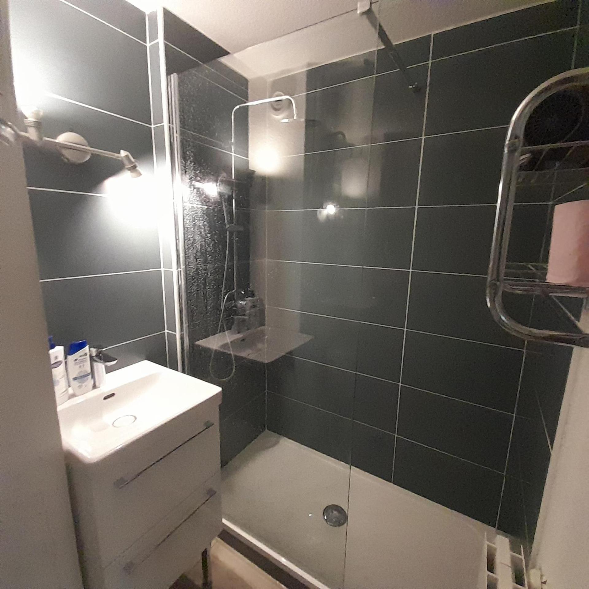 Joli T2 3mn Mer. Proche Commodite Wifi Parking * La Seyne-sur-Mer